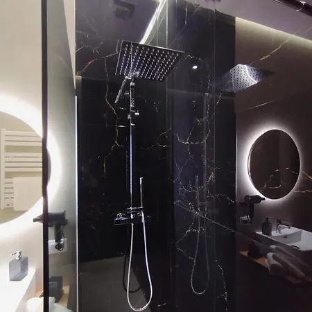 Apartment Agatha Modern Elegant *