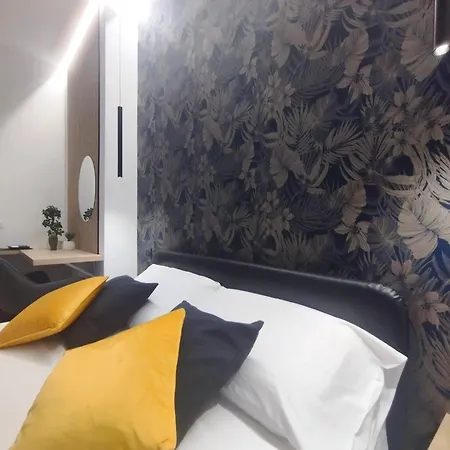 Apartment Agatha Modern Elegant *