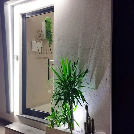 Apartment Agatha Modern Elegant *