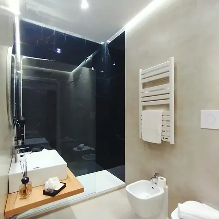 Agatha Modern Elegant SantʼAgata di Militello